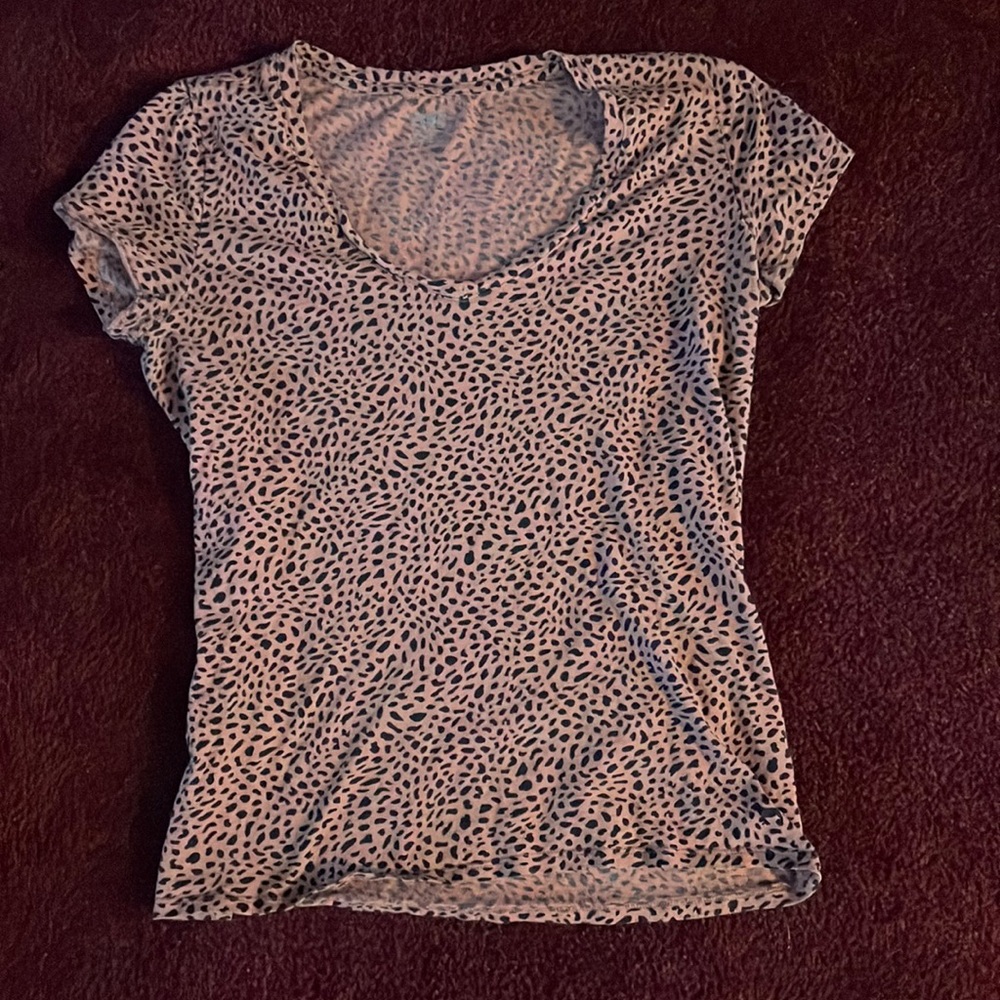 PINK tshirt